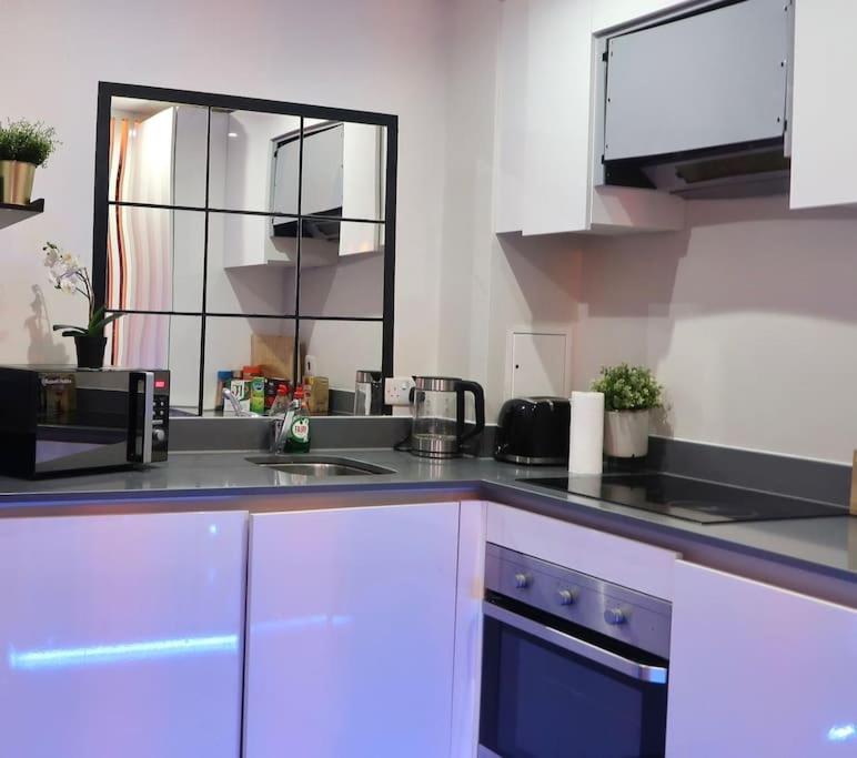 ברמינגהאם Cosy City Centre Apartment With Parking מראה חיצוני תמונה